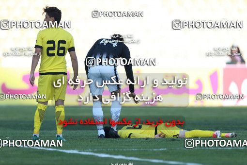 1014680, Tehran, [*parameter:4*], لیگ برتر فوتبال ایران، Persian Gulf Cup، Week 20، Second Leg، Naft Tehran 4 v 1 Siah Jamegan on 2018/01/19 at Takhti Stadium