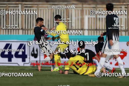 1014083, Tehran, [*parameter:4*], Iran Pro League، Persian Gulf Cup، 2017-18 season، Second Leg، Week 20، Naft Tehran 4 v ۱ Siah Jamegan on 2018/01/19 at Takhti Stadium