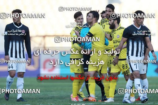 1014233, Tehran, [*parameter:4*], لیگ برتر فوتبال ایران، Persian Gulf Cup، Week 20، Second Leg، Naft Tehran 4 v 1 Siah Jamegan on 2018/01/19 at Takhti Stadium