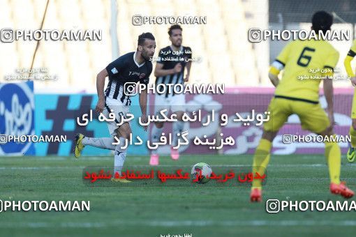 1014828, Tehran, [*parameter:4*], لیگ برتر فوتبال ایران، Persian Gulf Cup، Week 20، Second Leg، Naft Tehran 4 v 1 Siah Jamegan on 2018/01/19 at Takhti Stadium