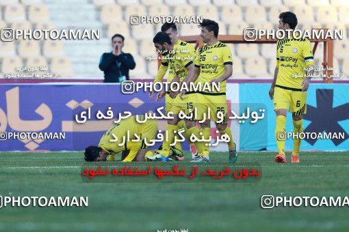 1013999, Tehran, [*parameter:4*], Iran Pro League، Persian Gulf Cup، 2017-18 season، Second Leg، Week 20، Naft Tehran 4 v ۱ Siah Jamegan on 2018/01/19 at Takhti Stadium