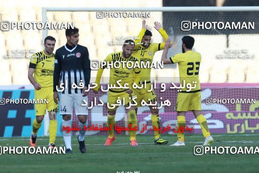 1014491, Tehran, [*parameter:4*], لیگ برتر فوتبال ایران، Persian Gulf Cup، Week 20، Second Leg، Naft Tehran 4 v 1 Siah Jamegan on 2018/01/19 at Takhti Stadium