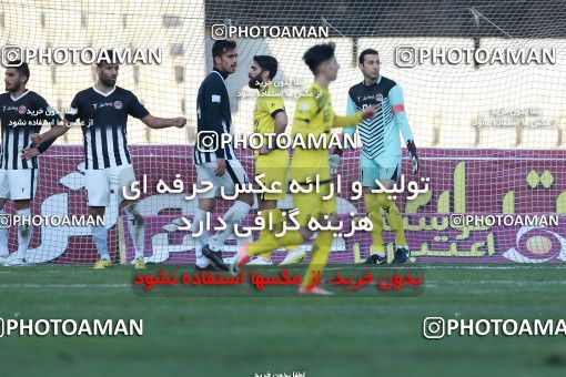 1014722, Tehran, [*parameter:4*], Iran Pro League، Persian Gulf Cup، 2017-18 season، Second Leg، Week 20، Naft Tehran 4 v ۱ Siah Jamegan on 2018/01/19 at Takhti Stadium