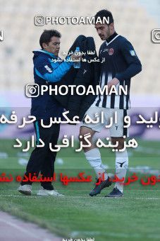 1014905, Tehran, [*parameter:4*], لیگ برتر فوتبال ایران، Persian Gulf Cup، Week 20، Second Leg، Naft Tehran 4 v 1 Siah Jamegan on 2018/01/19 at Takhti Stadium