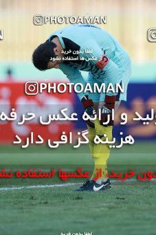 1014659, Tehran, [*parameter:4*], Iran Pro League، Persian Gulf Cup، 2017-18 season، Second Leg، Week 20، Naft Tehran 4 v ۱ Siah Jamegan on 2018/01/19 at Takhti Stadium