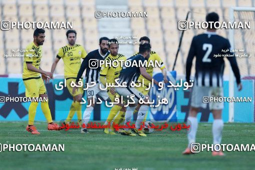 1014678, Tehran, [*parameter:4*], Iran Pro League، Persian Gulf Cup، 2017-18 season، Second Leg، Week 20، Naft Tehran 4 v ۱ Siah Jamegan on 2018/01/19 at Takhti Stadium