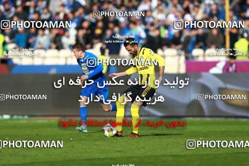 1017274, Tehran, [*parameter:4*], Iran Pro League، Persian Gulf Cup، 2017-18 season، Second Leg، Week 21، Esteghlal 4 v ۰ Pars Jonoubi Jam on 2018/01/25 at Azadi Stadium