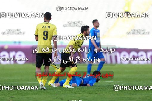 1016640, Tehran, [*parameter:4*], Iran Pro League، Persian Gulf Cup، 2017-18 season، Second Leg، Week 21، Esteghlal 4 v ۰ Pars Jonoubi Jam on 2018/01/25 at Azadi Stadium