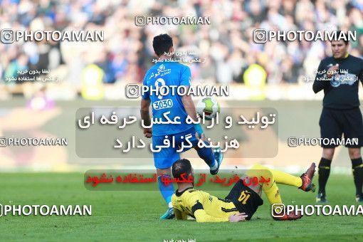 1017143, Tehran, [*parameter:4*], Iran Pro League، Persian Gulf Cup، 2017-18 season، Second Leg، Week 21، Esteghlal 4 v ۰ Pars Jonoubi Jam on 2018/01/25 at Azadi Stadium