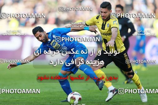 1016679, Tehran, [*parameter:4*], Iran Pro League، Persian Gulf Cup، 2017-18 season، Second Leg، Week 21، Esteghlal 4 v ۰ Pars Jonoubi Jam on 2018/01/25 at Azadi Stadium