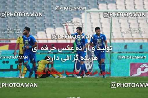 1016004, Tehran, [*parameter:4*], Iran Pro League، Persian Gulf Cup، 2017-18 season، Second Leg، Week 21، Esteghlal 4 v ۰ Pars Jonoubi Jam on 2018/01/25 at Azadi Stadium