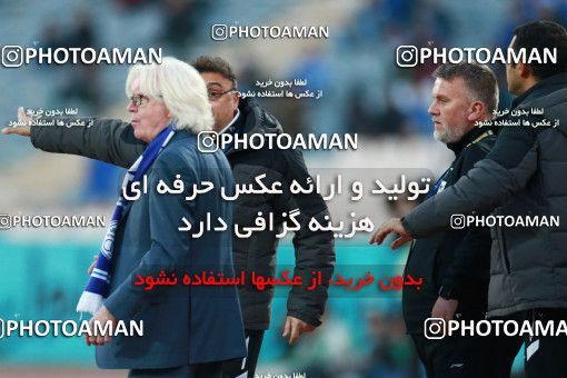 1016290, Tehran, [*parameter:4*], Iran Pro League، Persian Gulf Cup، 2017-18 season، Second Leg، Week 21، Esteghlal 4 v ۰ Pars Jonoubi Jam on 2018/01/25 at Azadi Stadium