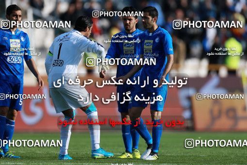 1077755, Tehran, [*parameter:4*], Iran Pro League، Persian Gulf Cup، 2017-18 season، Second Leg، Week 21، Esteghlal 4 v ۰ Pars Jonoubi Jam on 2018/01/25 at Azadi Stadium