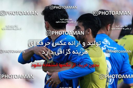 1078309, Tehran, [*parameter:4*], Iran Pro League، Persian Gulf Cup، 2017-18 season، Second Leg، Week 21، Esteghlal 4 v ۰ Pars Jonoubi Jam on 2018/01/25 at Azadi Stadium