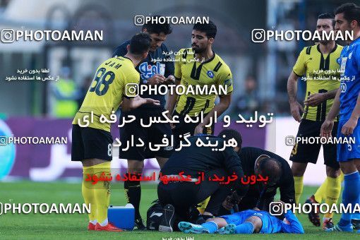 1078316, Tehran, [*parameter:4*], Iran Pro League، Persian Gulf Cup، 2017-18 season، Second Leg، Week 21، Esteghlal 4 v ۰ Pars Jonoubi Jam on 2018/01/25 at Azadi Stadium