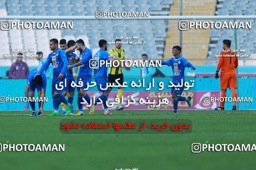 1077940, Tehran, [*parameter:4*], لیگ برتر فوتبال ایران، Persian Gulf Cup، Week 21، Second Leg، Esteghlal 4 v 0 Pars Jonoubi Jam on 2018/01/25 at Azadi Stadium