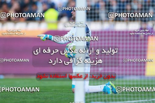 1077832, Tehran, [*parameter:4*], Iran Pro League، Persian Gulf Cup، 2017-18 season، Second Leg، Week 21، Esteghlal 4 v ۰ Pars Jonoubi Jam on 2018/01/25 at Azadi Stadium