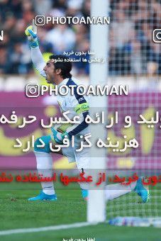 1077818, Tehran, [*parameter:4*], Iran Pro League، Persian Gulf Cup، 2017-18 season، Second Leg، Week 21، Esteghlal 4 v ۰ Pars Jonoubi Jam on 2018/01/25 at Azadi Stadium