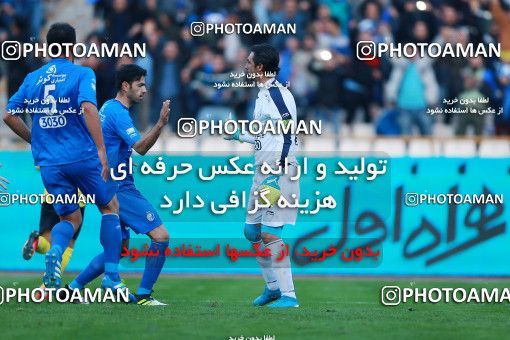 1077329, Tehran, [*parameter:4*], Iran Pro League، Persian Gulf Cup، 2017-18 season، Second Leg، Week 21، Esteghlal 4 v ۰ Pars Jonoubi Jam on 2018/01/25 at Azadi Stadium