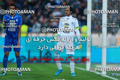 1077398, Tehran, [*parameter:4*], Iran Pro League، Persian Gulf Cup، 2017-18 season، Second Leg، Week 21، Esteghlal 4 v ۰ Pars Jonoubi Jam on 2018/01/25 at Azadi Stadium