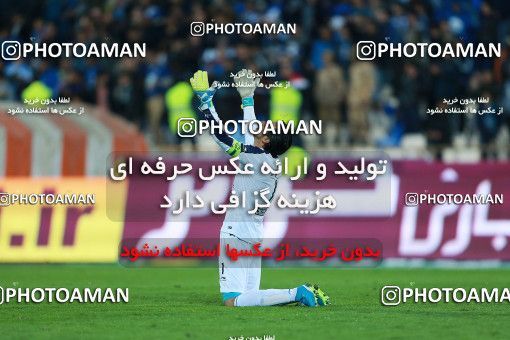 1078333, Tehran, [*parameter:4*], Iran Pro League، Persian Gulf Cup، 2017-18 season، Second Leg، Week 21، Esteghlal 4 v ۰ Pars Jonoubi Jam on 2018/01/25 at Azadi Stadium