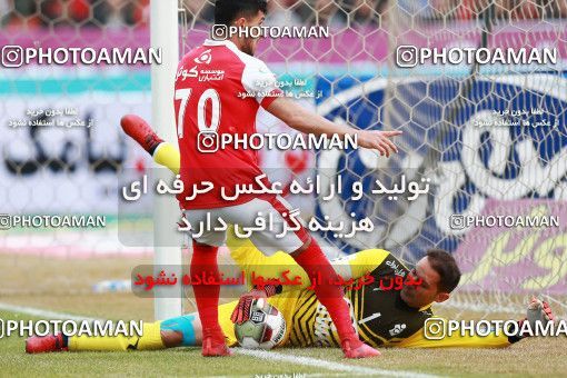 1019728, Tehran,Shahr Qods, [*parameter:4*], Iran Pro League، Persian Gulf Cup، 2017-18 season، Second Leg، Week 21، Paykan ۱ v 3 Persepolis on 2018/01/26 at Shahr-e Qods Stadium