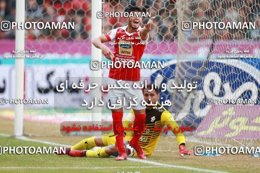 1019204, Tehran,Shahr Qods, [*parameter:4*], Iran Pro League، Persian Gulf Cup، 2017-18 season، Second Leg، Week 21، Paykan ۱ v 3 Persepolis on 2018/01/26 at Shahr-e Qods Stadium