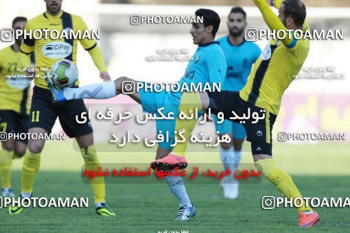 1020250, Tehran, [*parameter:4*], Iran Pro League، Persian Gulf Cup، 2017-18 season، Second Leg، Week 22، Naft Tehran ۱ v ۱ Paykan on 2018/02/01 at Takhti Stadium