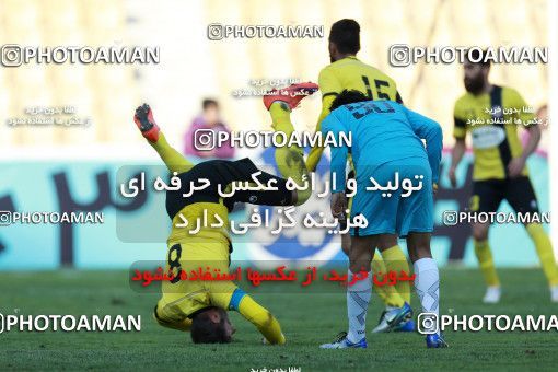 1020428, Tehran, [*parameter:4*], Iran Pro League، Persian Gulf Cup، 2017-18 season، Second Leg، Week 22، Naft Tehran ۱ v ۱ Paykan on 2018/02/01 at Takhti Stadium