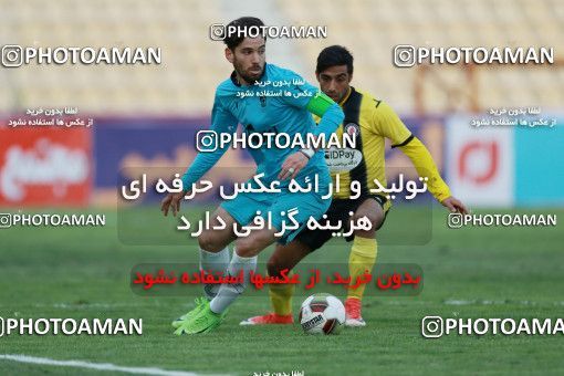 1020271, Tehran, [*parameter:4*], Iran Pro League، Persian Gulf Cup، 2017-18 season، Second Leg، Week 22، Naft Tehran ۱ v ۱ Paykan on 2018/02/01 at Takhti Stadium