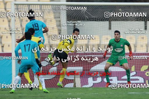 1020370, Tehran, [*parameter:4*], لیگ برتر فوتبال ایران، Persian Gulf Cup، Week 22، Second Leg، Naft Tehran 1 v 1 Paykan on 2018/02/01 at Takhti Stadium