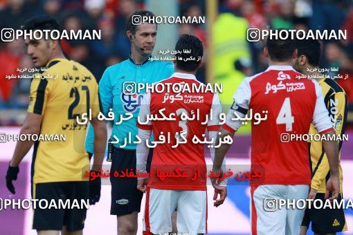 1027112, Tehran, [*parameter:4*], Iran Pro League، Persian Gulf Cup، 2017-18 season، Second Leg، Week 22، Persepolis 2 v ۰ Sepahan on 2018/02/02 at Azadi Stadium