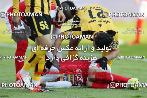 1020564, Tehran, [*parameter:4*], Iran Pro League، Persian Gulf Cup، 2017-18 season، Second Leg، Week 22، Persepolis 2 v ۰ Sepahan on 2018/02/02 at Azadi Stadium