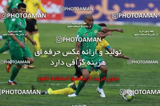 1139666, Tehran, [*parameter:4*], Iran Pro League، Persian Gulf Cup، 2017-18 season، Second Leg، Week 24، Naft Tehran ۱ v ۱ Sanat Naft Abadan on 2018/02/23 at Takhti Stadium