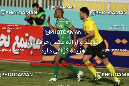 1140096, Tehran, [*parameter:4*], Iran Pro League، Persian Gulf Cup، 2017-18 season، Second Leg، Week 24، Naft Tehran ۱ v ۱ Sanat Naft Abadan on 2018/02/23 at Takhti Stadium