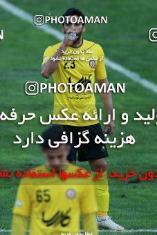 1140070, Tehran, [*parameter:4*], لیگ برتر فوتبال ایران، Persian Gulf Cup، Week 24، Second Leg، Naft Tehran 1 v 1 Sanat Naft Abadan on 2018/02/23 at Takhti Stadium