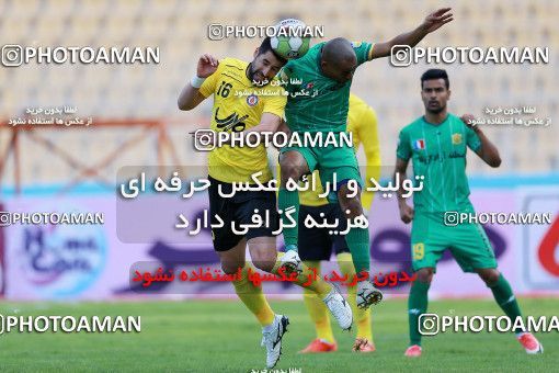 1023066, Tehran, [*parameter:4*], Iran Pro League، Persian Gulf Cup، 2017-18 season، Second Leg، Week 24، Naft Tehran ۱ v ۱ Sanat Naft Abadan on 2018/02/23 at Takhti Stadium