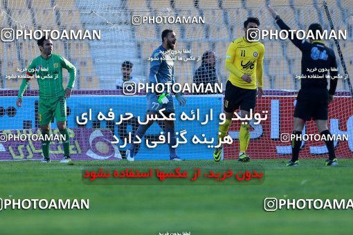 1023173, Tehran, [*parameter:4*], Iran Pro League، Persian Gulf Cup، 2017-18 season، Second Leg، Week 24، Naft Tehran ۱ v ۱ Sanat Naft Abadan on 2018/02/23 at Takhti Stadium