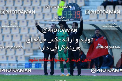 1023042, Tehran, [*parameter:4*], Iran Pro League، Persian Gulf Cup، 2017-18 season، Second Leg، Week 24، Naft Tehran ۱ v ۱ Sanat Naft Abadan on 2018/02/23 at Takhti Stadium