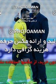 1023132, Tehran, [*parameter:4*], لیگ برتر فوتبال ایران، Persian Gulf Cup، Week 24، Second Leg، Naft Tehran 1 v 1 Sanat Naft Abadan on 2018/02/23 at Takhti Stadium