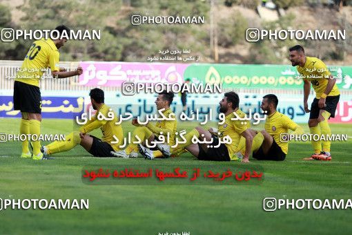 1023031, Tehran, [*parameter:4*], Iran Pro League، Persian Gulf Cup، 2017-18 season، Second Leg، Week 24، Naft Tehran ۱ v ۱ Sanat Naft Abadan on 2018/02/23 at Takhti Stadium