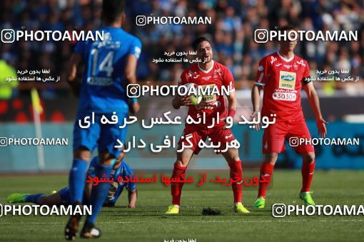 1069357, Tehran, Iran, Iran Pro League، Persian Gulf Cup، 2017-18 season، Second Leg، Week 25، Esteghlal ۱ v ۰ Persepolis on 2018/03/01 at Azadi Stadium