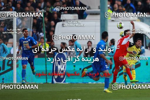 1069221, Tehran, Iran, Iran Pro League، Persian Gulf Cup، 2017-18 season، Second Leg، Week 25، Esteghlal ۱ v ۰ Persepolis on 2018/03/01 at Azadi Stadium