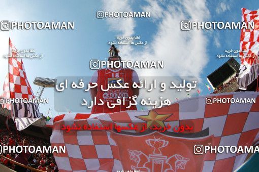 1069447, Tehran, Iran, لیگ برتر فوتبال ایران، Persian Gulf Cup، Week 25، Second Leg، Esteghlal 1 v 0 Persepolis on 2018/03/01 at Azadi Stadium