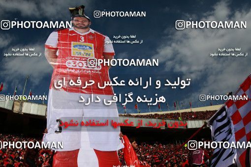 1069584, Tehran, Iran, لیگ برتر فوتبال ایران، Persian Gulf Cup، Week 25، Second Leg، Esteghlal 1 v 0 Persepolis on 2018/03/01 at Azadi Stadium