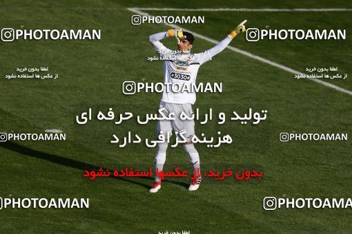 1025295, Tehran, Iran, لیگ برتر فوتبال ایران، Persian Gulf Cup، Week 25، Second Leg، Esteghlal 1 v 0 Persepolis on 2018/03/01 at Azadi Stadium