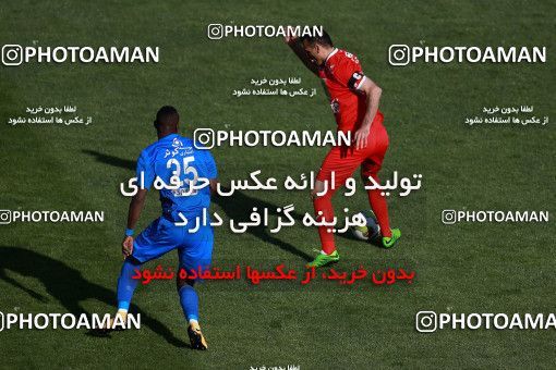 1025111, Tehran, Iran, لیگ برتر فوتبال ایران، Persian Gulf Cup، Week 25، Second Leg، Esteghlal 1 v 0 Persepolis on 2018/03/01 at Azadi Stadium