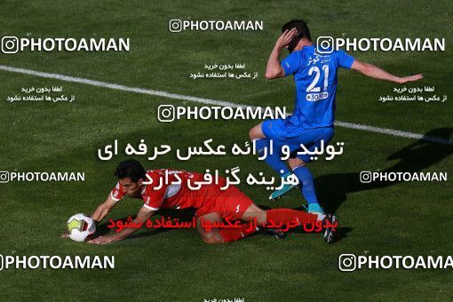 1025336, Tehran, Iran, لیگ برتر فوتبال ایران، Persian Gulf Cup، Week 25، Second Leg، Esteghlal 1 v 0 Persepolis on 2018/03/01 at Azadi Stadium