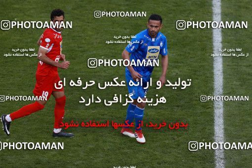 1024869, Tehran, Iran, لیگ برتر فوتبال ایران، Persian Gulf Cup، Week 25، Second Leg، Esteghlal 1 v 0 Persepolis on 2018/03/01 at Azadi Stadium