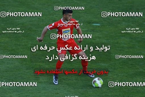 1026037, Tehran, Iran, لیگ برتر فوتبال ایران، Persian Gulf Cup، Week 25، Second Leg، Esteghlal 1 v 0 Persepolis on 2018/03/01 at Azadi Stadium